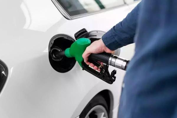 Preţurile la carburanţi au rămas nemodificate, faţă de cele afişate în ziua precedentă