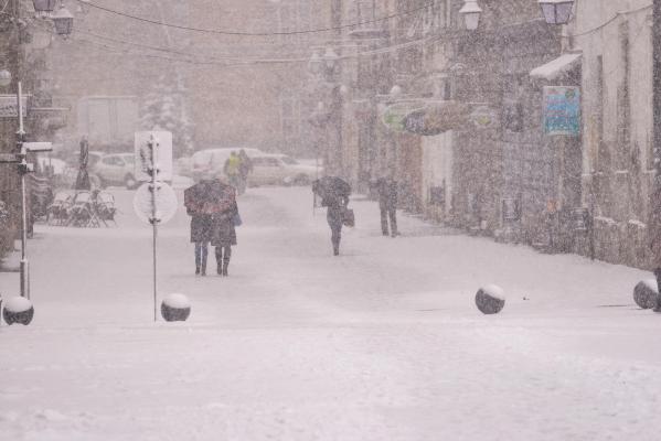 Vreme extremă: cod roşu de viscol