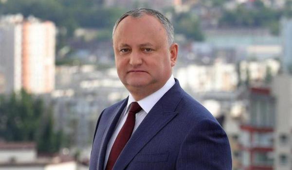 Pro-rusul Igor Dodon îl felicită pe Călin Georgescu, după primul tur al alegerilor prezidenţiale