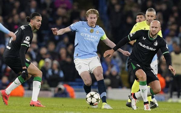 Manchester City şi Feyenoord Rotterdam au încheiat 3-3 unul dintre cele mai spectaculoase meciuri din Liga Campionilor