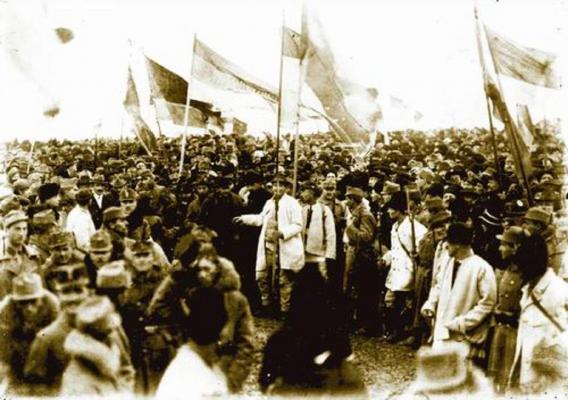 Pe 1 decembrie 1918, la Alba Iulia, se proclama Marea Unire a românilor într-un singur stat