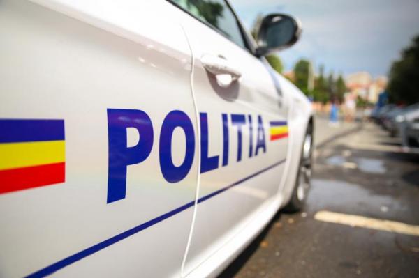 O fetiţă de 13 ani şi fiica sa de doar 3 luni, căutate de poliţie în Târgu Mureş