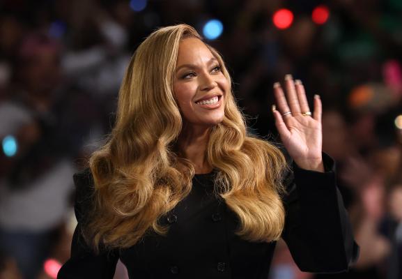 Beyoncé conduce topul, cu şanse de câştig la 11 categorii