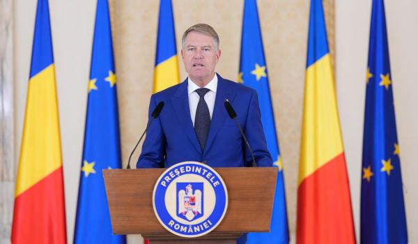 Iohannis se întâlneşte astăzi cu liderii partidelor parlamentare pentru desemnarea unui nou premier. Programul consultărilor