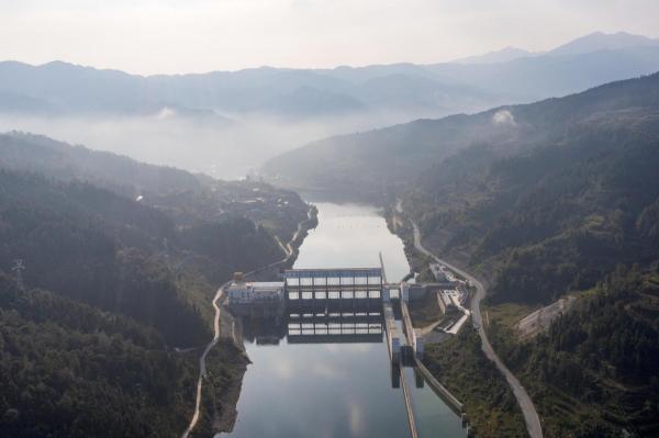 Centrul de navigație și hidroenergie Langdong, Congjiang, China