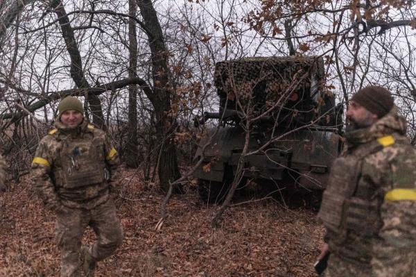 Trump cere o încetare "imediată" a focului în Ucraina: "Au pierdut 400.000 de soldaţi şi mult mai mulţi civili"