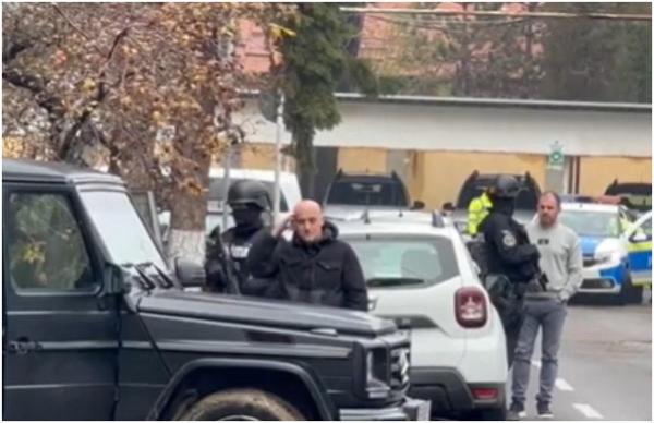 Cine este Horațiu Potra. "Șeful" mercenarilor români, prins cu un arsenal în trafic, are o avere care se întinde pe 21 de pagini
