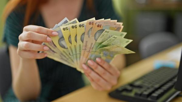 BNR menţine dobânda cheie la 7% pe an. Când prognozează scăderea inflaţiei