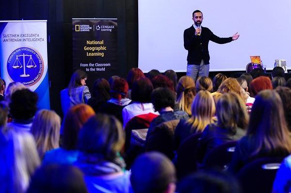 Oportunitate unică pentru profesorii și elevii din România