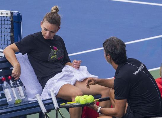 Mulţi iubitori ai tenisului îl consideră vinovat pe Patrick Mouratoglou pentru suspendarea Simonei Halep