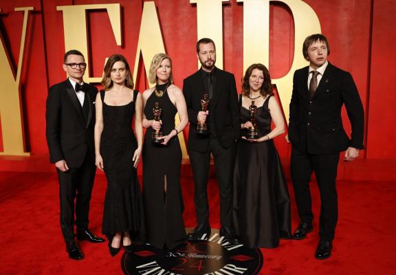 Câștigător Oscar 2024: "Sunt primul regizor care nu și-ar fi dorit să fie pe această scenă"