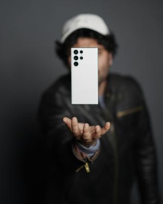 (P) Descoperă Revoluția în Telefoanele Samsung: Samsung 24 Ultra și Samsung S23 Ultra