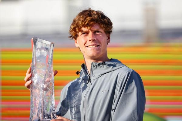 Italianul Jannik Sinner este noul copil-minune al tenisului mondial masculin