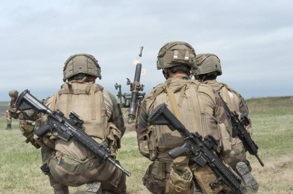 "Eşti dispus să mori pentru ţara ta?" De ce nu vor tinerii din ţările bogate să se sacrifice. Analiză The Economist