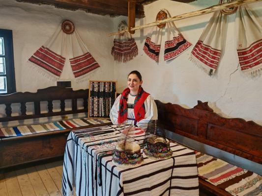 După 13 ani de Italia, Mirela a decis să se întoarcă în ţară pentru totdeauna. Şi-a descoperit o nouă pasiune care acum îi aduce şi venituri: "E tot ce îmi doresc"