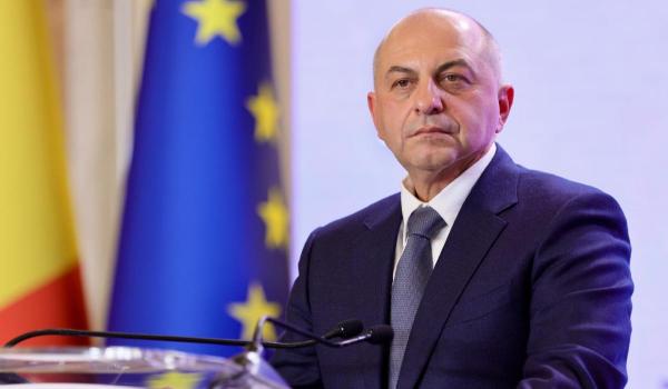 Prima reacţie a lui Cîrstoiu, după ce a fost retras de coaliţie: Nu am luat decizia de a face un pas înapoi, un medic nu abandonează niciodată