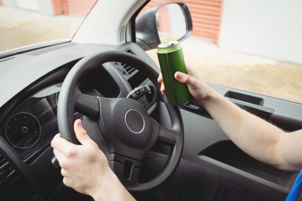 Cum a scăpat de condamnare un şofer belgian, prins beat la volan: a arătat că are o afecţiune rară şi corpul său produce alcool