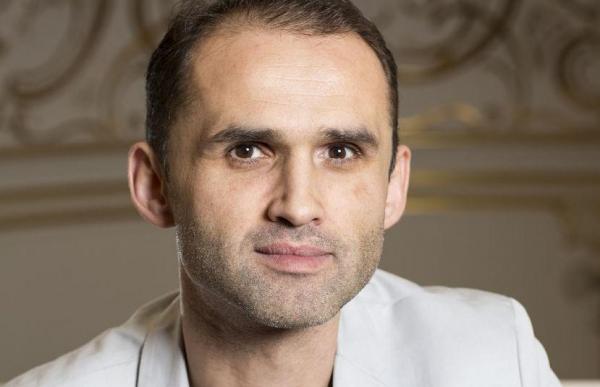 Actorul Andrian Locovei, condamnat la 6 ani de închisoare pentru viol de Judecătoria Oradea. "Actul sexual a fost consimţit"