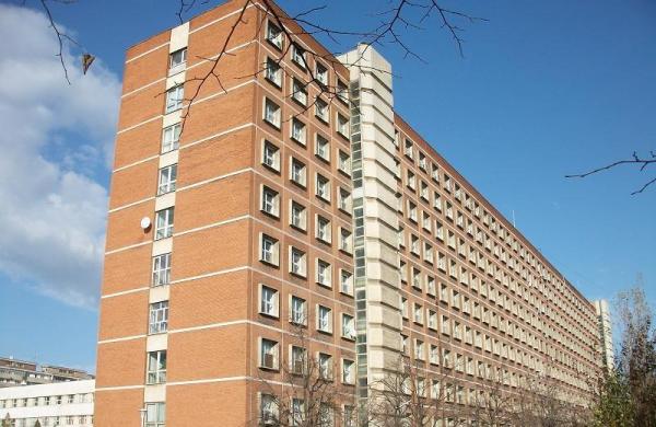 Un spital din România va putea trata cancerul cu ajutorul AI. Softul face în 30 de minute munca de câteva ore a medicului