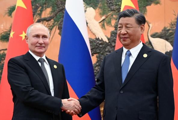 Vladimir Putin şi-a anunţat prima vizită externă după ce a câştigat al 5-lea mandat. Va merge în China