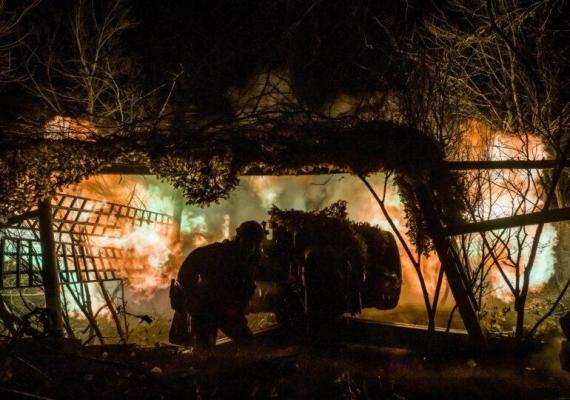 În medie, conform unor estimări făcute de specialiști, cea mai folosită muniție utilizată de militarii Kievului în război costă 5.000 de dolari per bucată