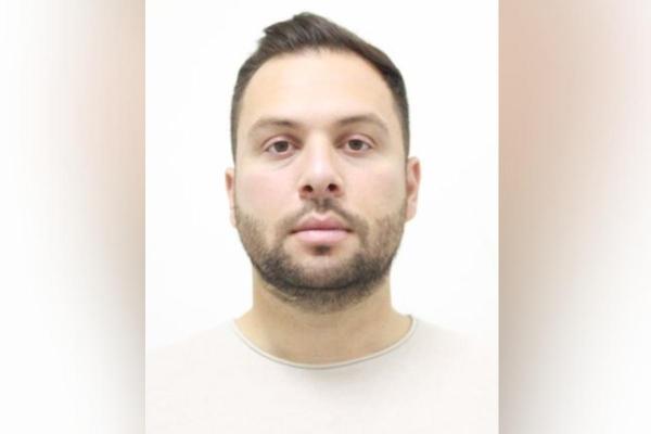 Fiul lui Stoica Dacian, autorul "jafului secolului" din 1996, a fost arestat pentru spălare de bani. Se afla pe lista Most Wanted din SUA