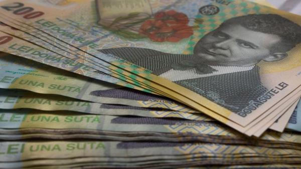 Taxa pe lux, amânată până după alegeri