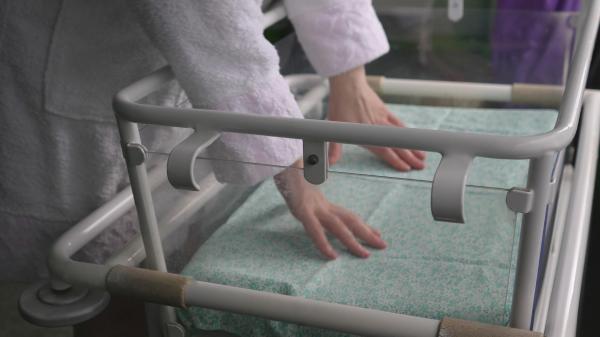 Cauza morţii bebeluşului de o lună, adus de părinţi în stop cardio-respirator la Spitalul Judeţean Târgu Jiu