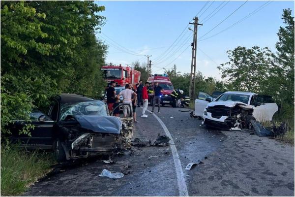 O persoană a murit, şi alte 6, printre care şi un copil, sunt răniţi