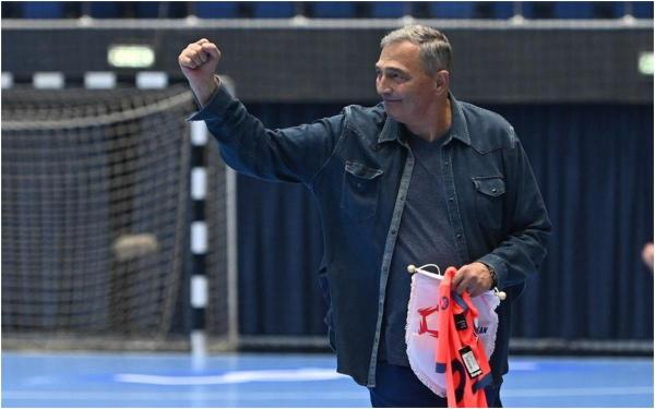 Ştefan Birtalan, dublu campion mondial la handbal în 1970 şi 1974, a murit. "Nea Bibi nu mai e! Ne-a părăsit un Uriaș!"