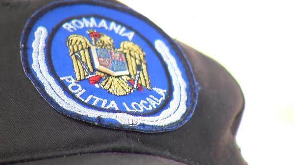 18 poliţişti locali, acuzaţi că au cerut bani de la şoferi pentru a le ierta mai multe ilegalităţi. Dosarul, deschis la sesizarea primarului Clotilde Armand