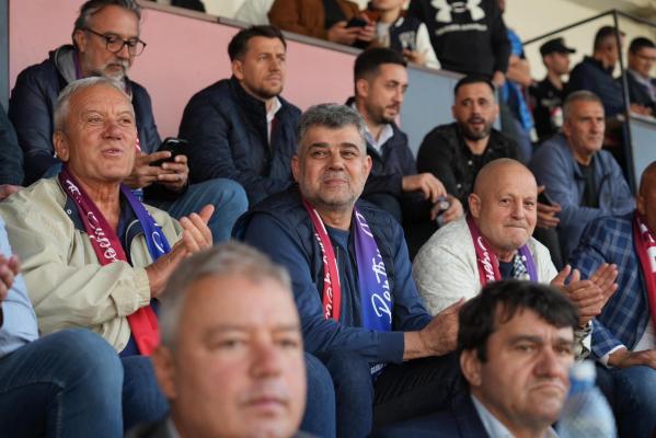 Gloria Buzău a învins Unirea Slobozia şi revine în Superligă după 15 ani. Marcel Ciolacu, suporter de lux la promovare