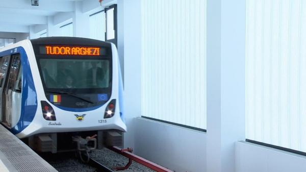 De azi, metroul circulă direct între Pipera şi Tudor Arghezi. Călătorii nu mai sunt nevoiţi să schimbe trenul la Berceni