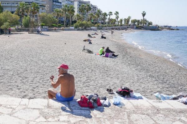 Cele două ţări-magnet pentru turiştii români unde se anunţă temperaturi de foc. 45 de grade la umbră