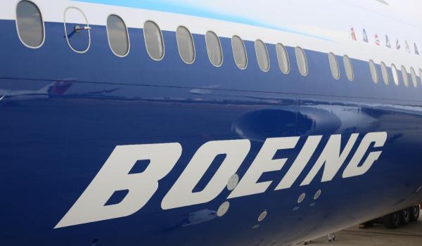 Boeing încetineşte brusc producţia pentru avioanele 737. Şi Airbus se pregăteşte pentru o întrerupere pe termen scurt