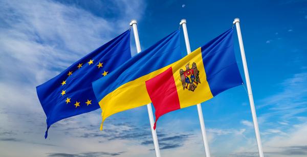 UE confirmă deschiderea negocierilor de aderare cu Ucraina şi Moldova
