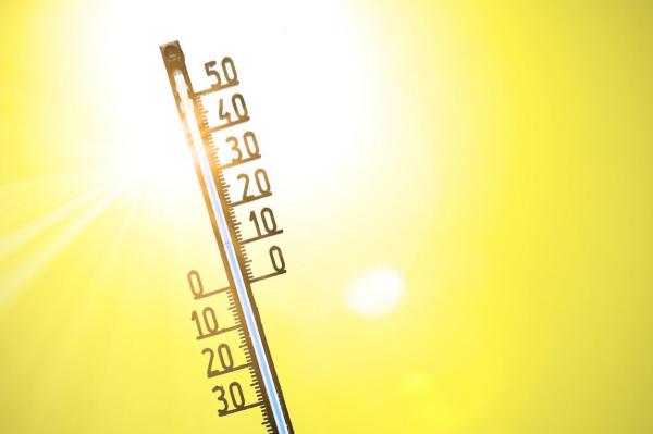 7 judeţe şi Capitala, sub avertizare cod portocaliu de caniculă. ANM anunţă pentru luni val de căldură persistent în mai multe regiuni