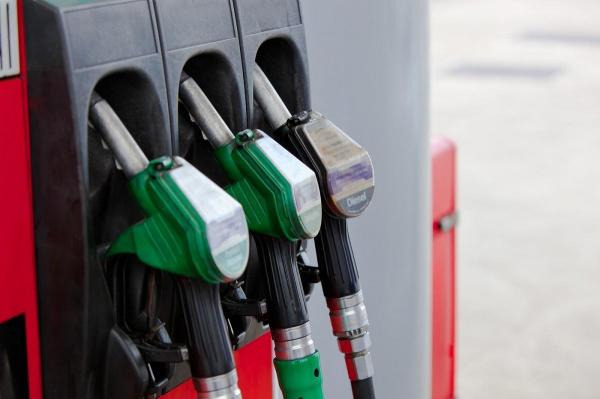 Preţul la motorină este în creştere, faţă de cel afişat în ziua precedentă