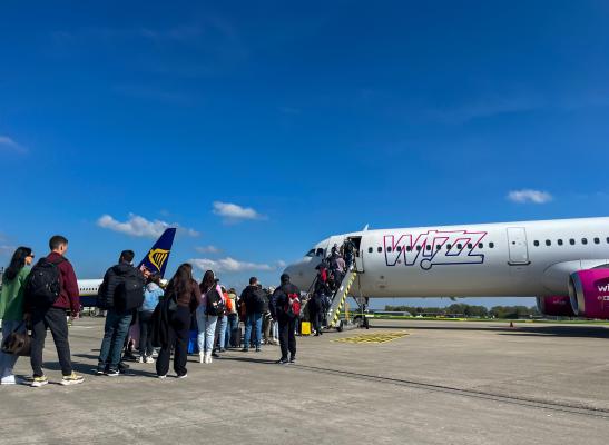 Wizz Air lansează cinci rute noi din Bucureşti şi Cluj-Napoca. Ce destinaţii pot vizita românii