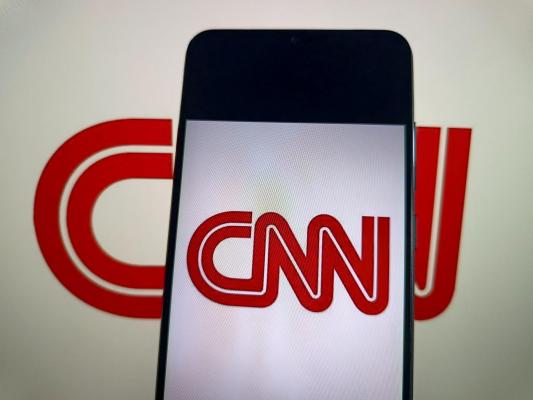 CNN dă afară 100 de angajaţi din cauza audienţelor slabe. Va introduce un nou tip de abonament exclusiv digital