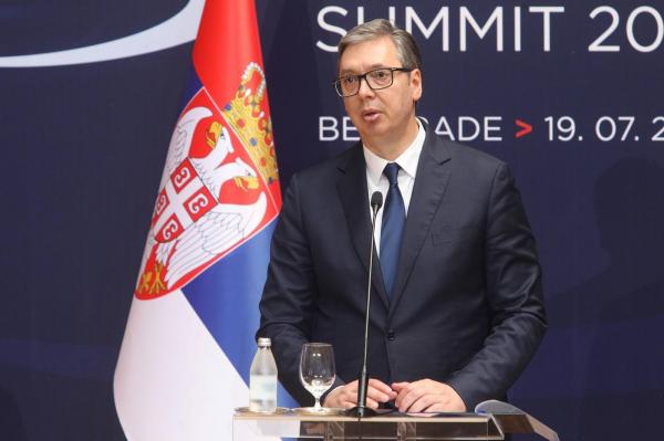 Preşedintele Serbiei avertizează asupra unui conflict uriaş: "Occidentul se pregăteşte pentru un conflict militar direct cu Rusia"