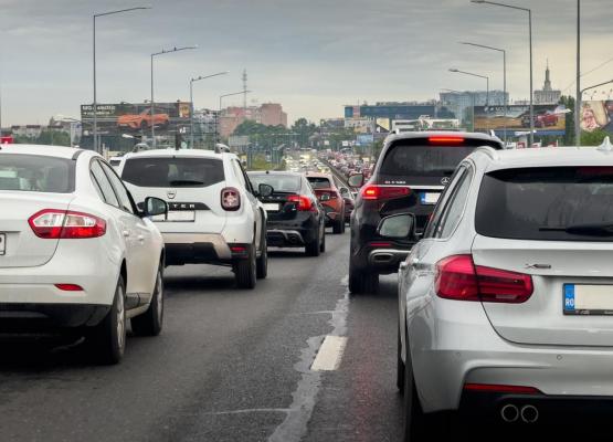 Proiectul privind "taxa pe poluare", scos de pe agenda Guvernului. PSD dă vina pe PNL