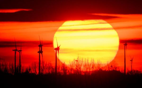7 judeţe şi Bucureşti intră de vineri sub cod portocaliu de caniculă. Început de august cu temperaturi tropicale