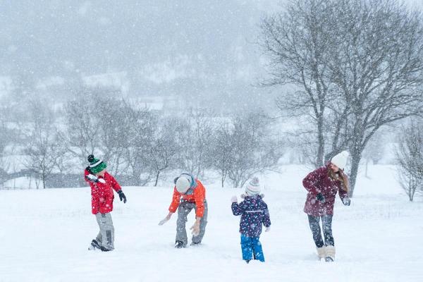 Când este programată vacanţa şcolară din februarie 2025. Ministrul Educaţiei a publicat harta pe judeţe