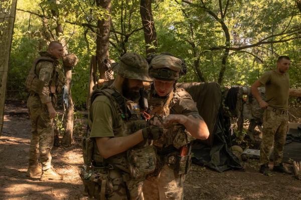 Armata rusă va ajunge în Pokrovsk în două săptămâni. Ucrainenii au început evacuarea forţată a copiilor