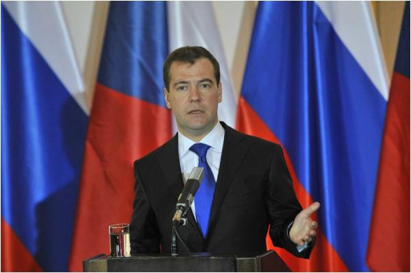 Medvedev anunță că nu vor exista discuţii de pace cu Kievul după incursiunea ucraineană în Kursk