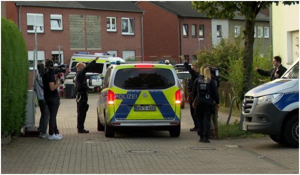 Un bărbat care ameninţa trecătorii cu cuţitul, ucis de poliţiştii germani. Incidentul s-a petrecut la câteva zile după atacul sângeros din Solingen