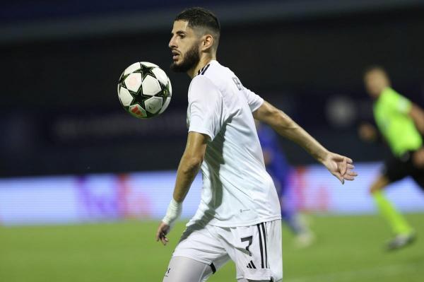 Algeriano-francezul Yassine Benzia este unul dintre cei mai importanţi fotbalişti de la Qarabag Agdam