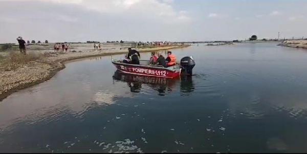 Doi pescari au dispărut fără urmă, după ce au intrat să facă o baie la gura de vărsare a brațului Sf. Gheorghe în Marea Neagră şi nu au mai ieşit la mal