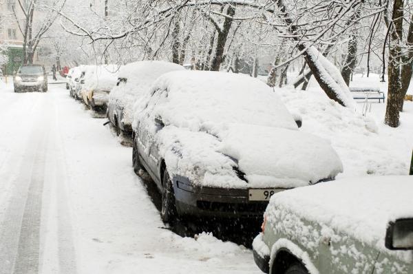 Prognoza meteo pentru 12- 19 ianuarie. Vremea va fi închisă în întreaga ţară, cu intensificări ale vântului şi precipitaţii mixte. De când se mai încălzeşte